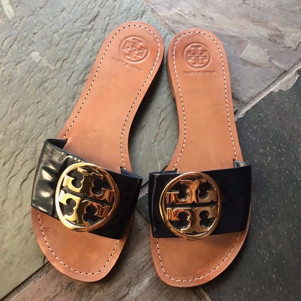 Tory Burch Sandals / Slides